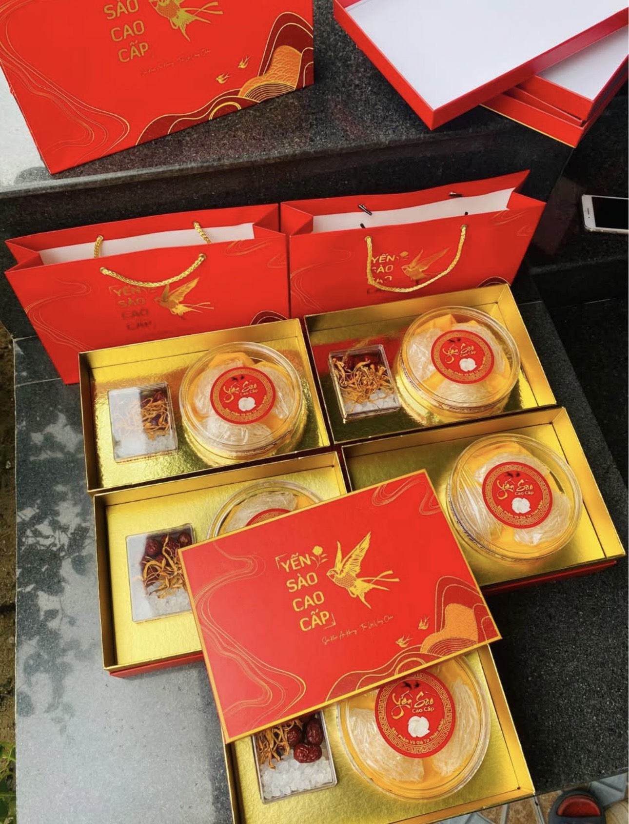 Hộp quà cứng Yến tinh chế 15g